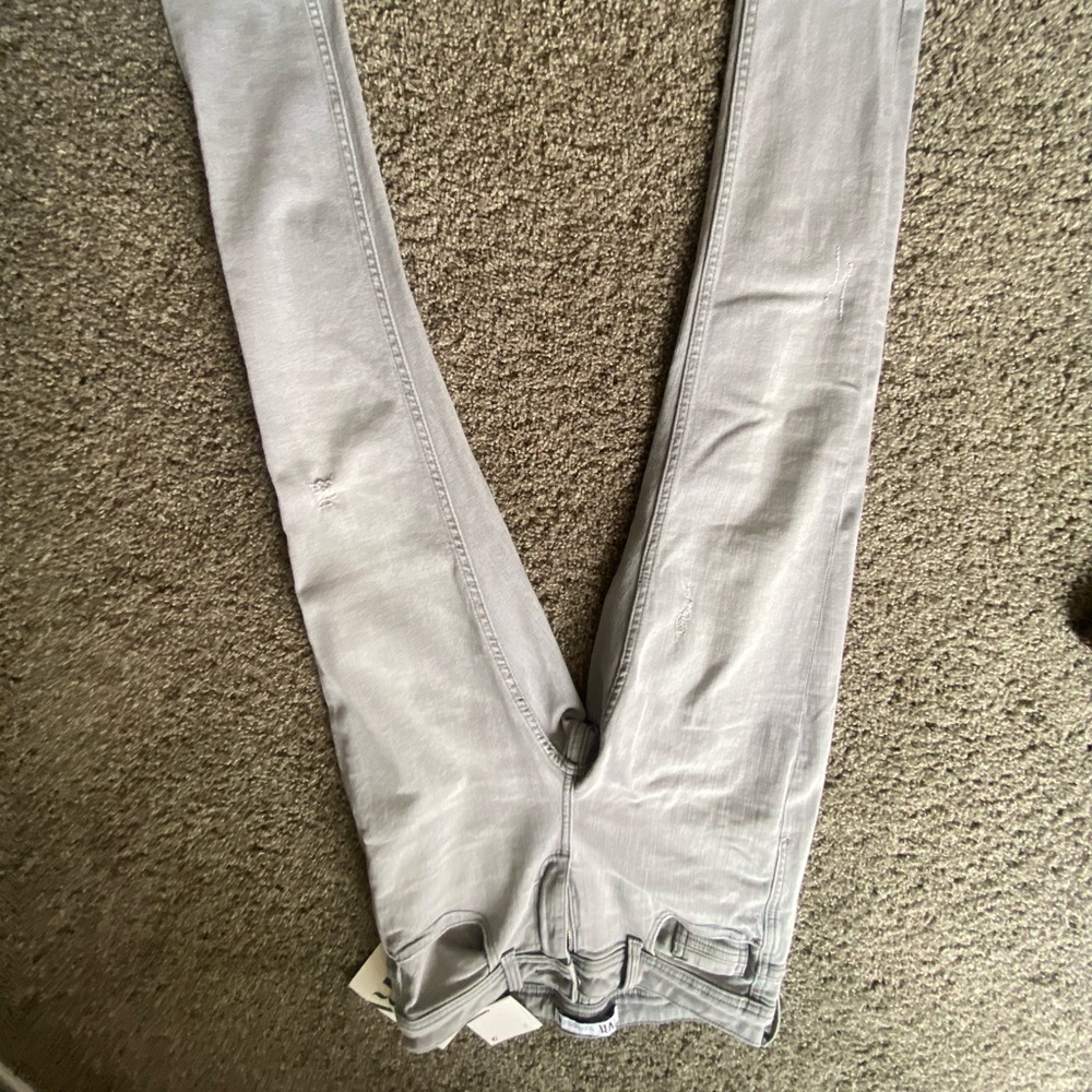 Zara jeans